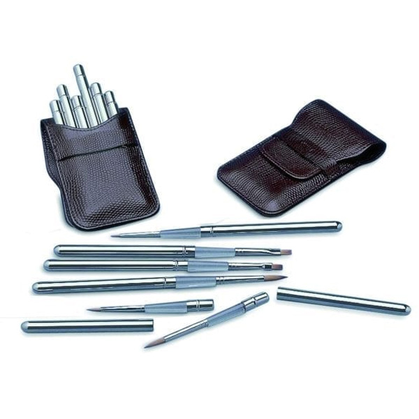 Pinceles con capuchón